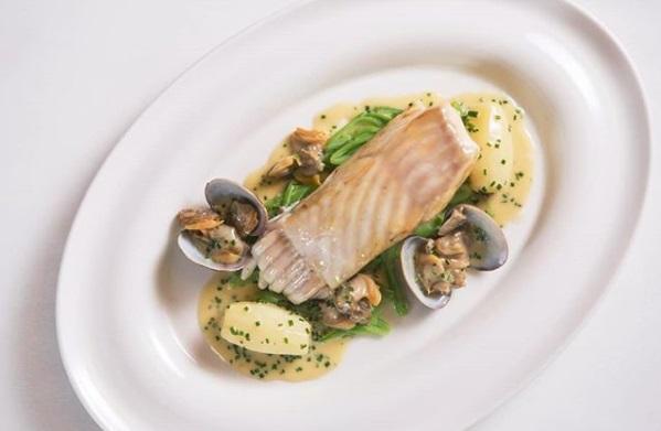 Turbot braised in bramley apple juice with clams