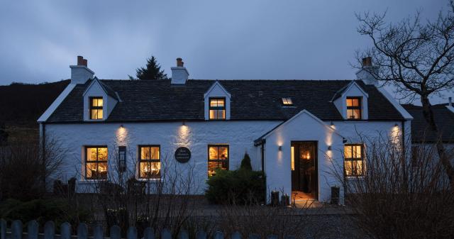 three chimneys, Skye