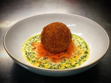 Hake%2C spring onion and lime fish cake by David Hall